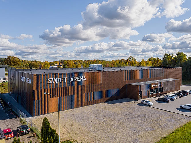 Swift arena
